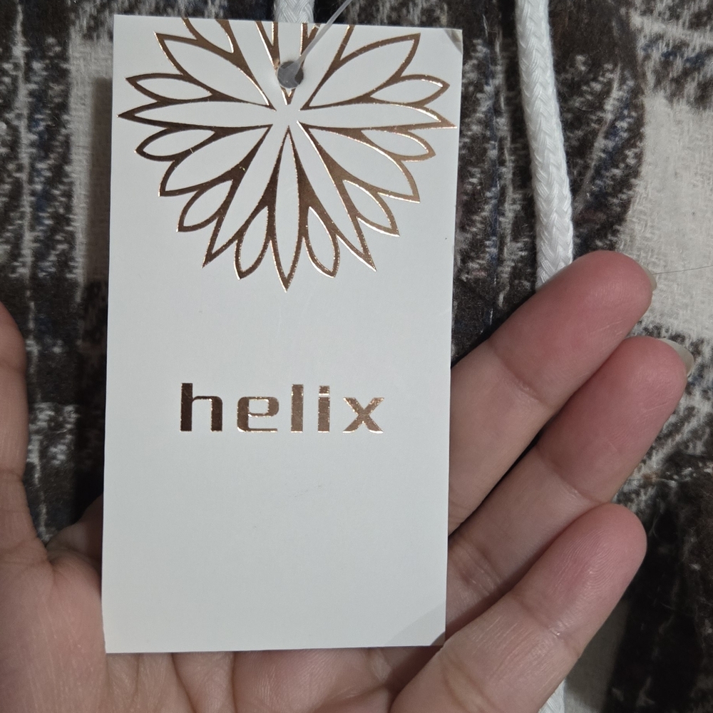 Brown and white plaid fleece-lined hooded shirt jacket, size S/M - Picture 4 of 6